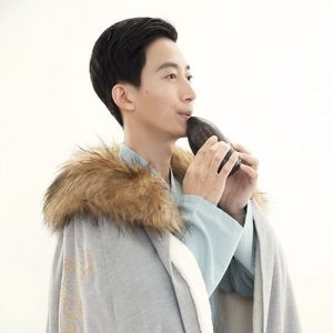 抖音网红露点走光在线
